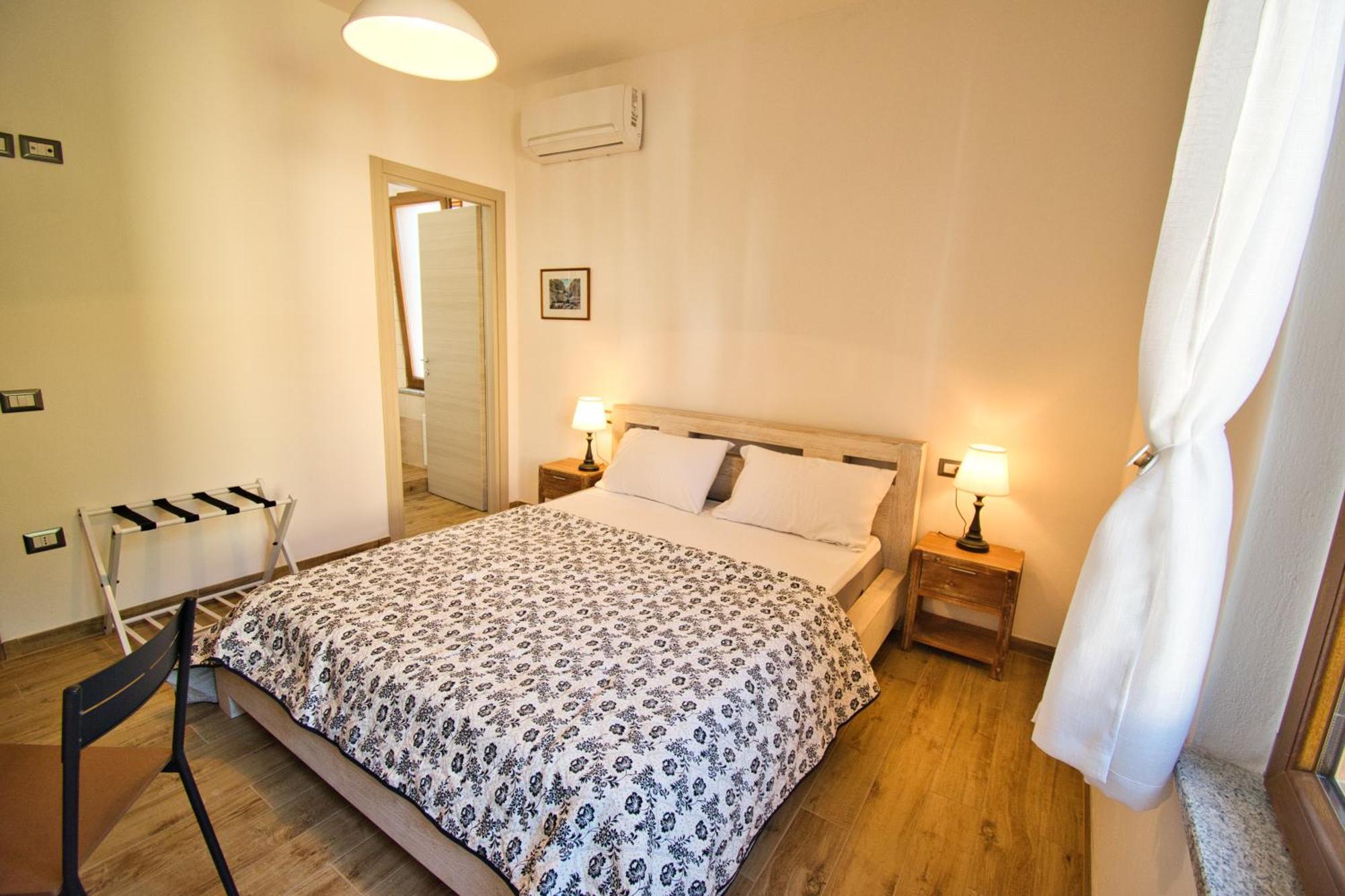 Dommu Livia Hotel Lotzorai Bagian luar foto