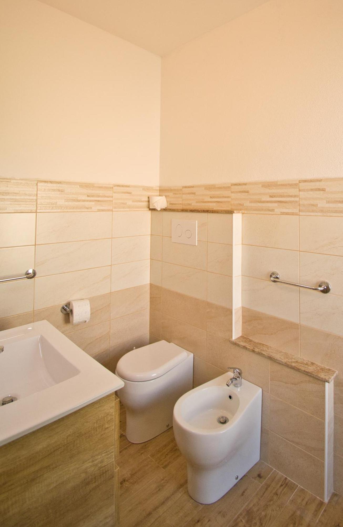 Dommu Livia Hotel Lotzorai Bagian luar foto